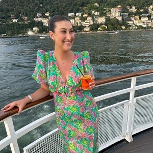 Meet your Posher, Caroline